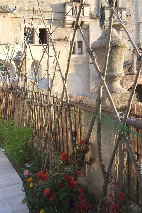 Chic And Natural Garden Trellis Guided Shopping Tours Of Paris And