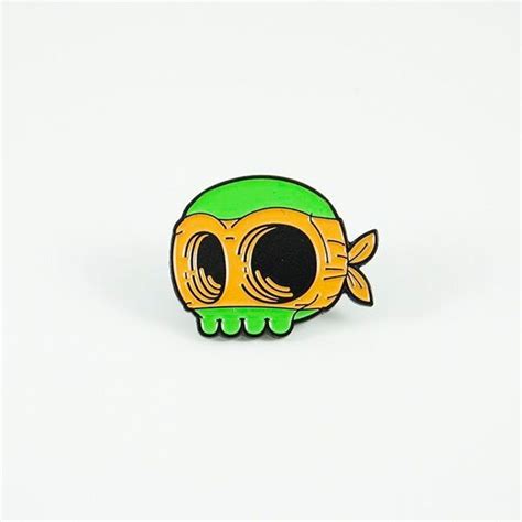 Pin By Jennifer Keen On Patches Enamel Pins Cute Pins Skully