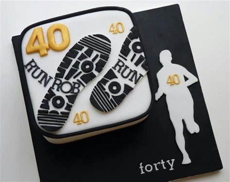 Gift your loved one with the perfect custom cake that will highlight their personality and a memory they will never forget! Made by The Chocolate Strawberry | Running cake, 40th birthday cakes for men, Birthday cakes for men