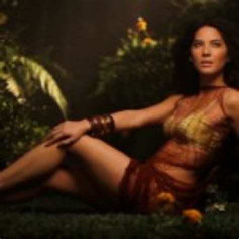 Olivia Munn S Complex Cover Watch The Behind The Scenes Video Complex