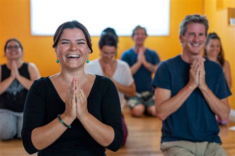gold coast community classes australian school of meditation and yoga asmy