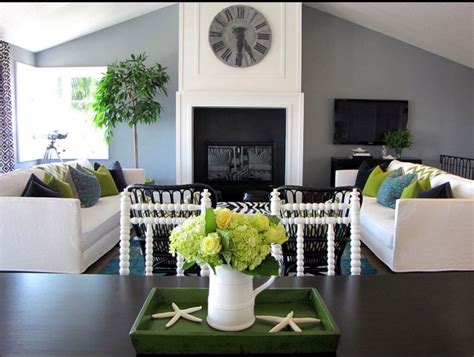 Living Room With Grey Walls And Green Accessories Home Decorating
