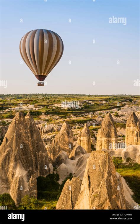 Hot Air Balloon Goreme Cappadocia Turkey Stock Photo Alamy