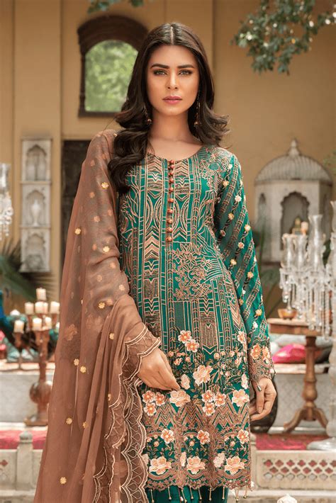 Easily Buy Pakistani Clothes Online Cheap In Usa From Us Nameera By