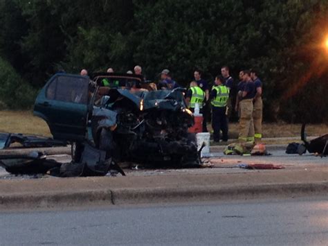Major crash involving CapMetro bus, vehicle in Southeast Austin | kvue.com