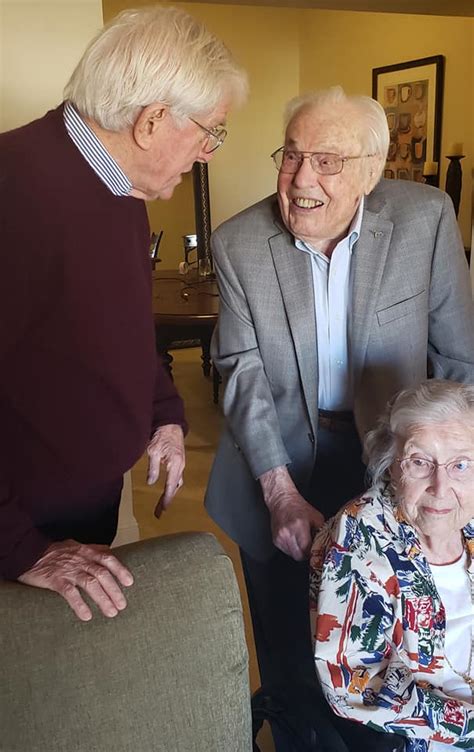 pictures world s oldest married couple celebrate 80th wedding anniversary gript