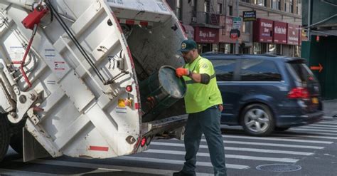 New York City Begins Electrifying Its Garbage Truck Fleet