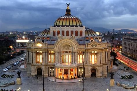 Mexico City Night Sightseeing Walking Tour