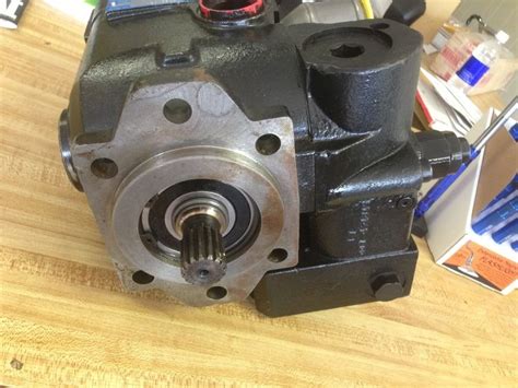 John Deere At428960 Hydraulic Pump For 410e 410g Backhoe Finney