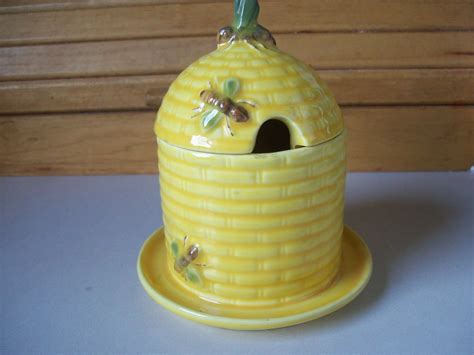 Honey Pot Goebel Vintage Haute Juice