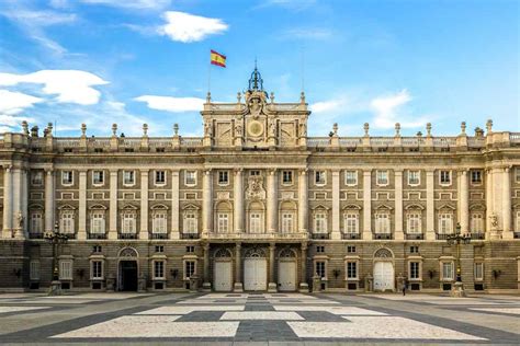 10 Beautiful Baroque Palaces To Visit — Historic European Castles
