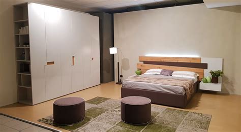 Design moderno, essenziale ma di grande impatto per la camera mantova. Camere da letto a Padova. Arredamento per camere moderne ...