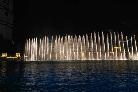 Musical Fountain In Dubai Editorial Image Image Of Light 84509765