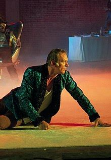 Zuletzt war er in deutschland als kommissar erlendur sveinsson in der verfilmung des romans. Ingvar Eggert Sigurðsson - Wikipedia