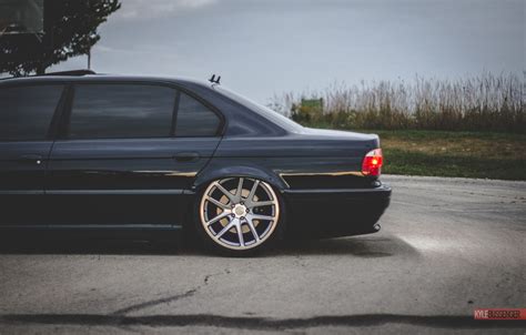 Wallpaper Bmw Boomer Bmw Tuning Stance E38 7il Images For Desktop