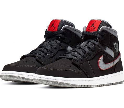 When the air jordan 1 dropped, it changed the future of footwear forever. Jordan Air Jordan 1 Mid Heren Sneakers online kaufen ...