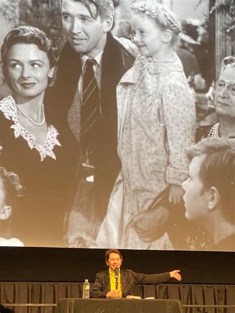 Donna Reeds Daughter Plays Guardian Angel For ‘its A Wonderful Life