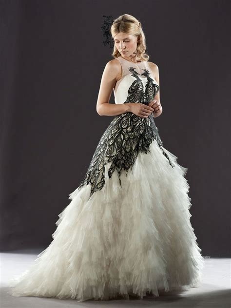Clemence Poesy As Fleur Delacoure In Her Beautifull Wedding Dress In Harry Potter Harry Potter