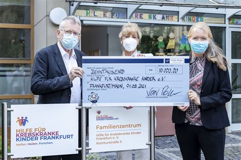 Große Spende Für Familienzentrum Hilfe Für Krebskranke Kinder Frankfurt