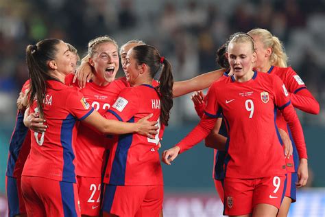 women s world cup norway dismantle philippines to qualify for knockout stage new zealand set
