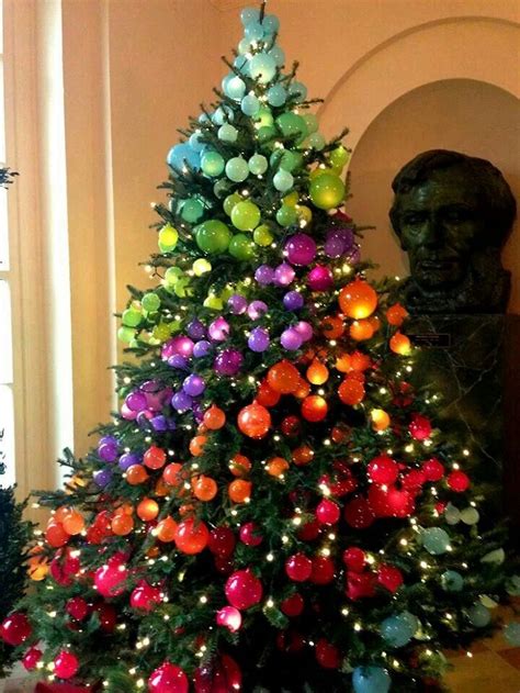 The Most Colorful And Sweet Christmas Trees And Decorations You Have