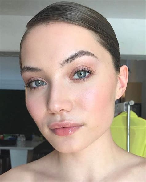 Awesome 20 Wonderful Makeup Lips Ideas For Spring 2019 Eyemakeupbold