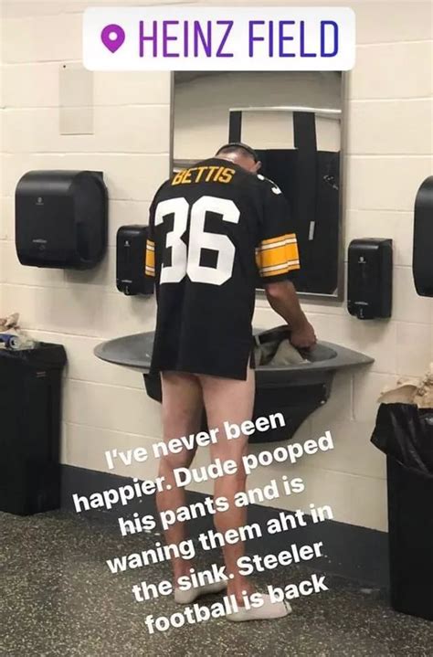 Pittsburgh Steelers Fan Poos His Pants During Nfl Clash With Las