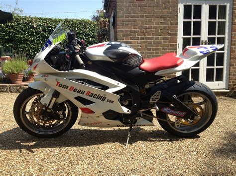 Yamaha R6 Race Or Track Bike 2co V5 Present Lots Of Extras