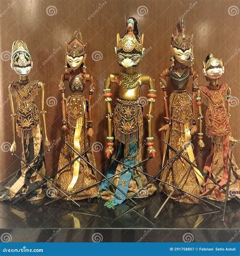 Wayang Golek editorial photography. Image of mythology - 291758807