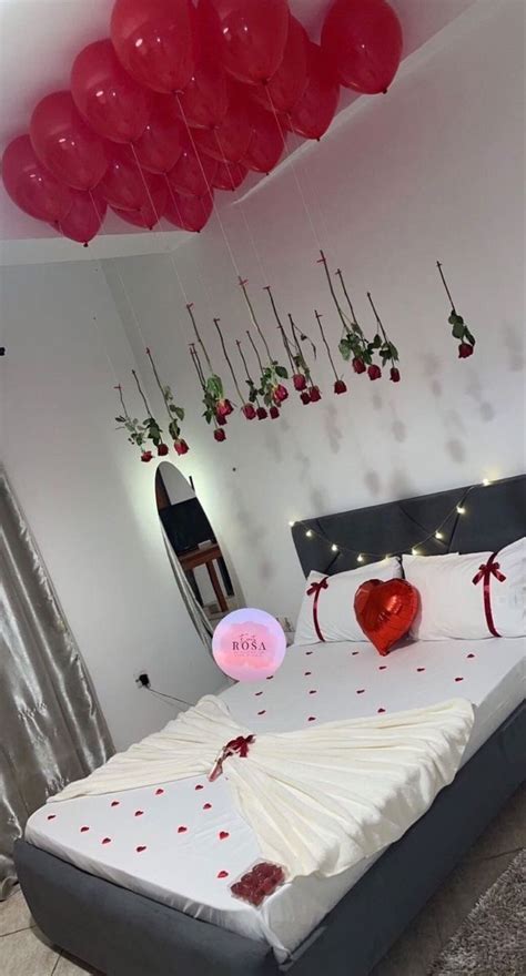 40 Beautiful Wedding First Night Bedroom Decoration Ideas Romantic