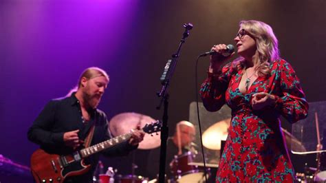 Tedeschi Trucks Band Announces Beacon Theatre Residency 2021 And Shares ‘little Wing Cover