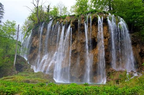 Plitvice Lakes National Parkcroatia Waterfalls Hd Wallpaper Rare