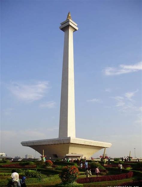 Catatanku anak desa mewarnai gambar tugu monas. Mewarnai Monas : Sketch Of Monas Jakarta Landmark Public ...