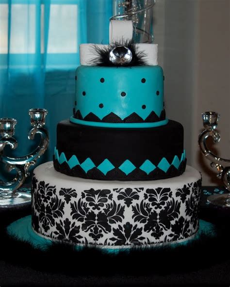 There's no better way to add style and drama to your kitchen than with a turquoise backsplash! CakeFilley: Turquoise and Black Wedding Cake
