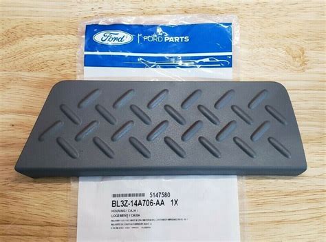 New 2011 2014 Ford F 150 Driver Front Manual Seat Trim Panel Oem Ebay