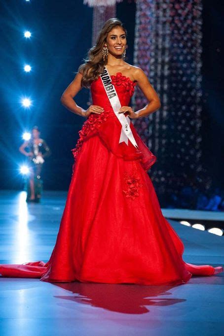 Valeria Morales Miss Universe 2018 Evening Gown Competition Famousfix