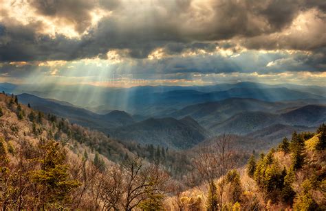 Sunrays Over The Mountains Dohms Creative Photography