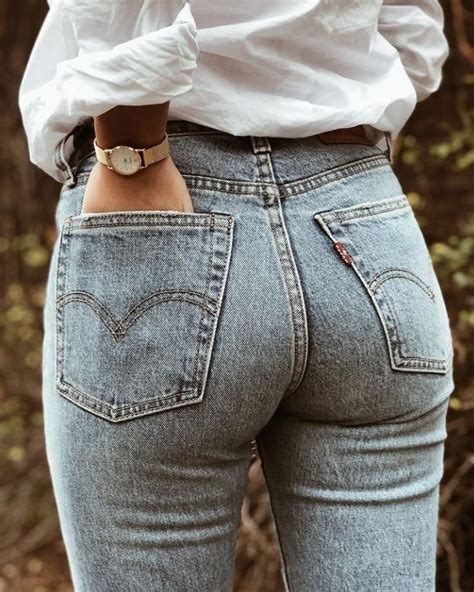 Vintage Levis In 2020 Levi Jeans Women Tight Jeans Girls Girls Jeans