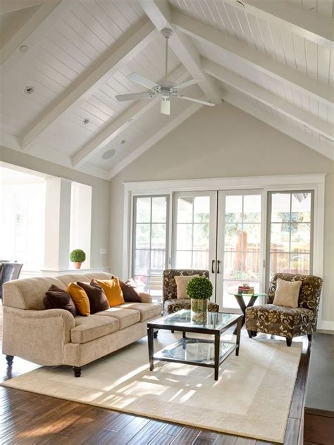 A big advantage to tray ceilings is that they tend to make a room feel larger than they really are, producing a grander and more spacious feel. 5 Best Ceiling Fans for High Ceilings You Can Buy Today ...