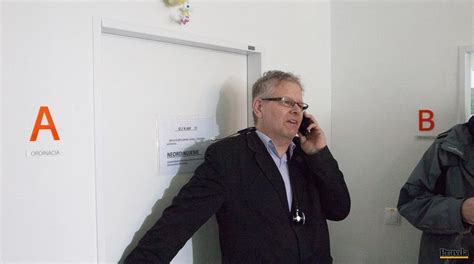 A beküldött észrevételeket a szerkesztőink értékelik, csak azok a javasolt változtatások valósulhatnak meg, amik jóváhagyást kapnak. Doktora Liptáka z brania úplatku neobvinili, trestné ...