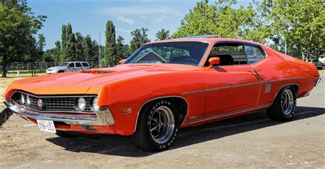 25 Fastest Muscle Cars Of The 60s And 70s Classic Cars Muscle Ford Classic Cars American