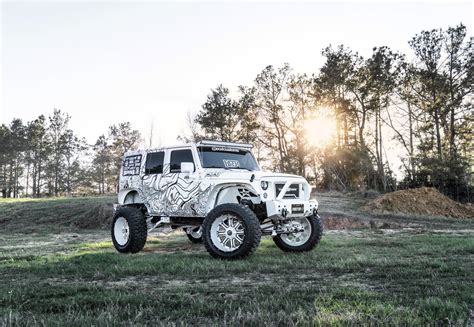 White Lifted Jeep Wrangler