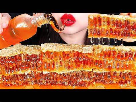 Asmr Raw Honeycomb Honey Jelly Eating Sounds No Talking Mukbang Zoey