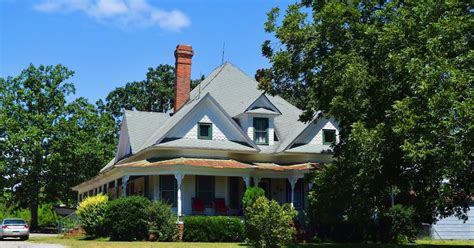 Forgotten Georgia Victorian Farmhouse In Hart County