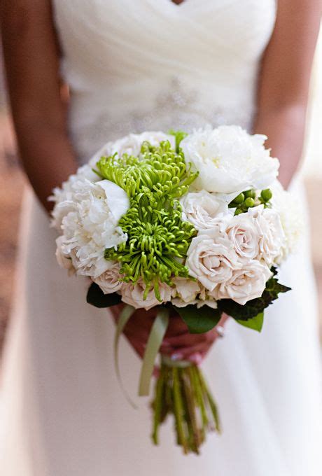 The bouquet came a little bit incomplete, but the questions were settled with the seller, thank you for the positive interaction. 141 best Chrysanthemum Wedding images on Pinterest ...
