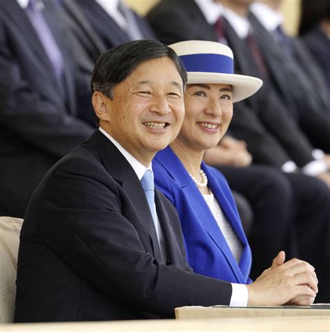 More Like Us Japans Imperial Couple Put Relaxed Face On The