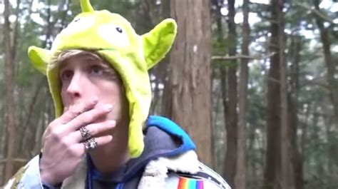 Who Is Logan Paul The Youtuber Behind Suicide Video Of Dead Body