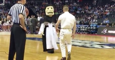 Watch Texas Aandm Yell Leader Participates In Dance Off With Providences Terrifying Mascot