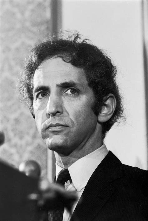 Daniel ellsberg was born on april 7, 1931 to adele and harry ellsberg in chicago, illinois. The Other Secret of the Pentagon Papers: Almost Nobody ...