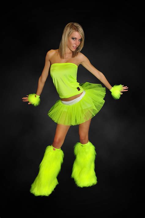 Pin By Liz Hernandez On Rave Outfits Rave Outfits Neon Outfits